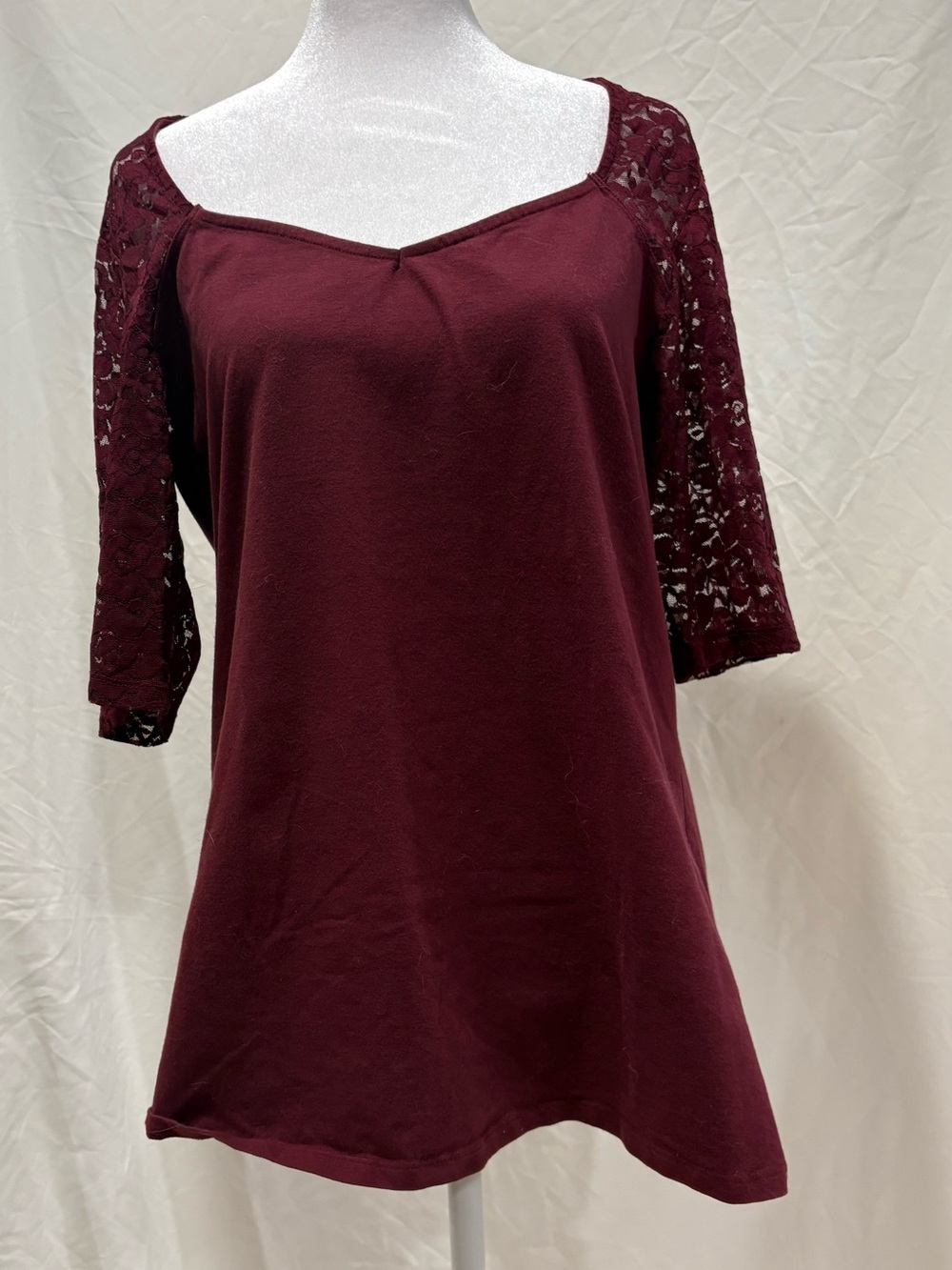 Torrid Lace-Sleeve V Neck Top - Burgundy
